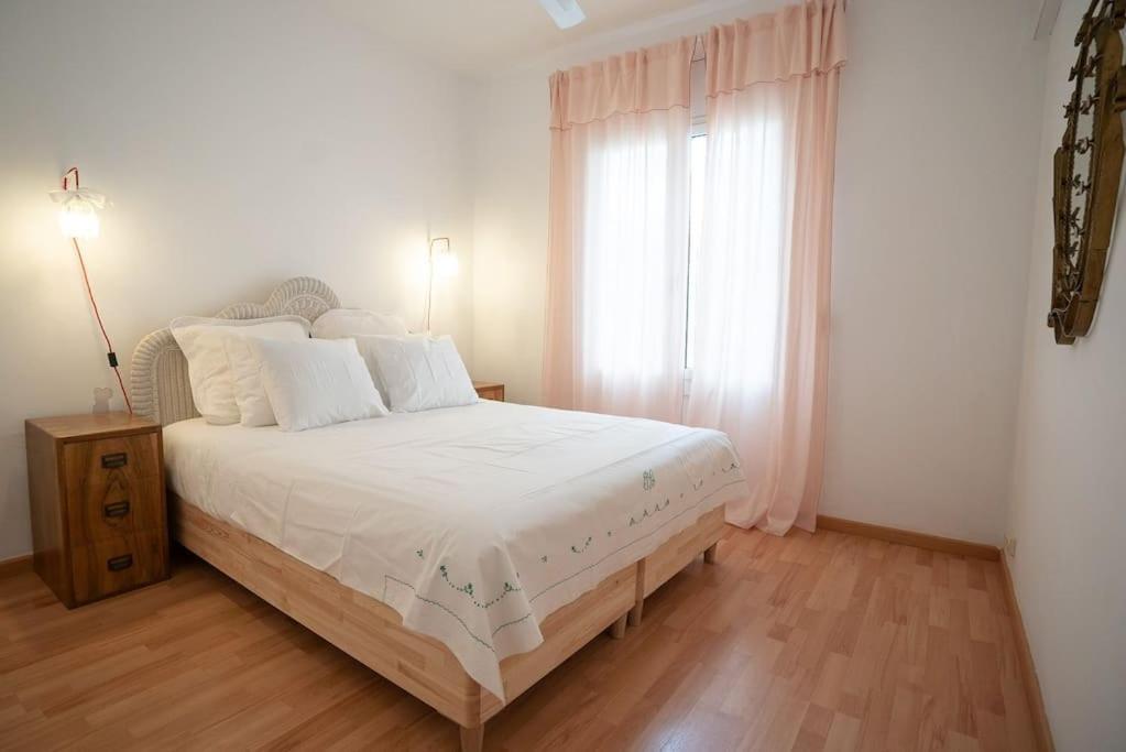 Apartament Stunning Designer 2 Bed Apt In Glorious Gracia Barcelona Zewnętrze zdjęcie